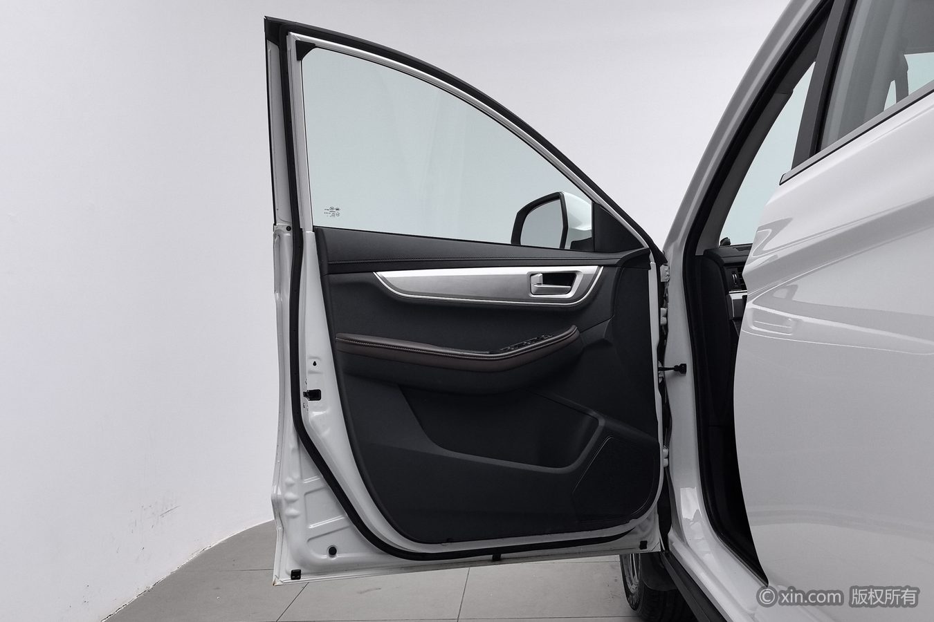 Forthing T5 2024 #8 Forthing T5 2024 изображение автомобиля #8