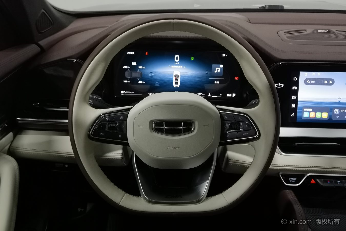 GEELY Monjaro 2024 car image #11