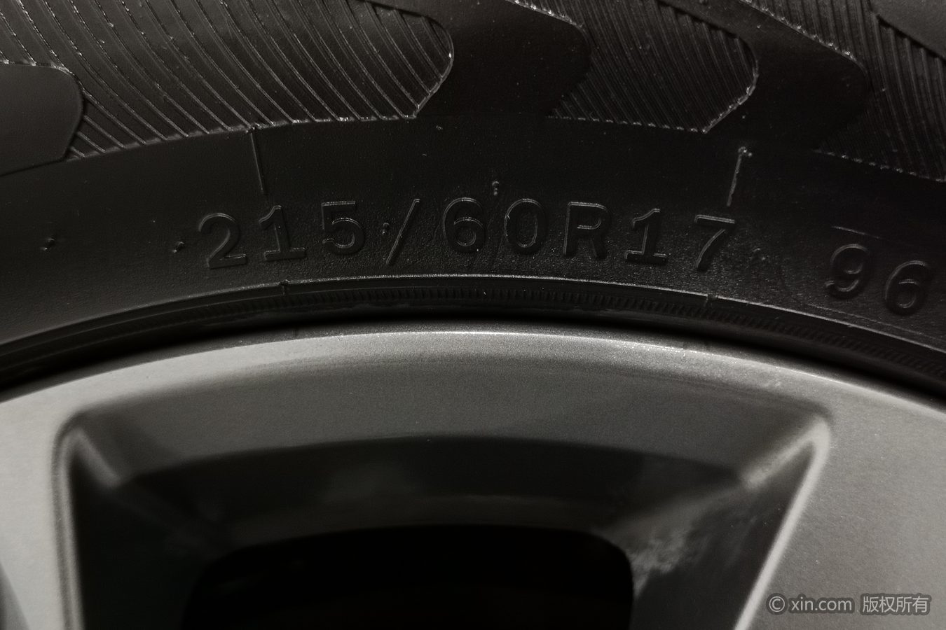 GEELY Coolray 2024 car image #25