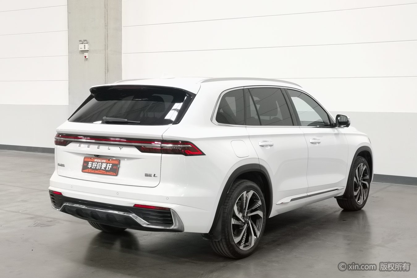 GEELY Monjaro 2024 car image #3