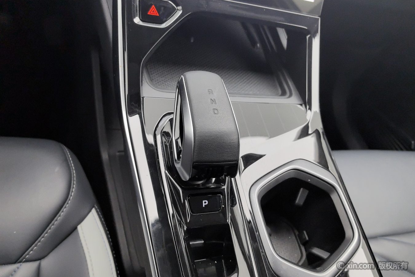 GEELY Boyue L 2024 imagem de carro #14