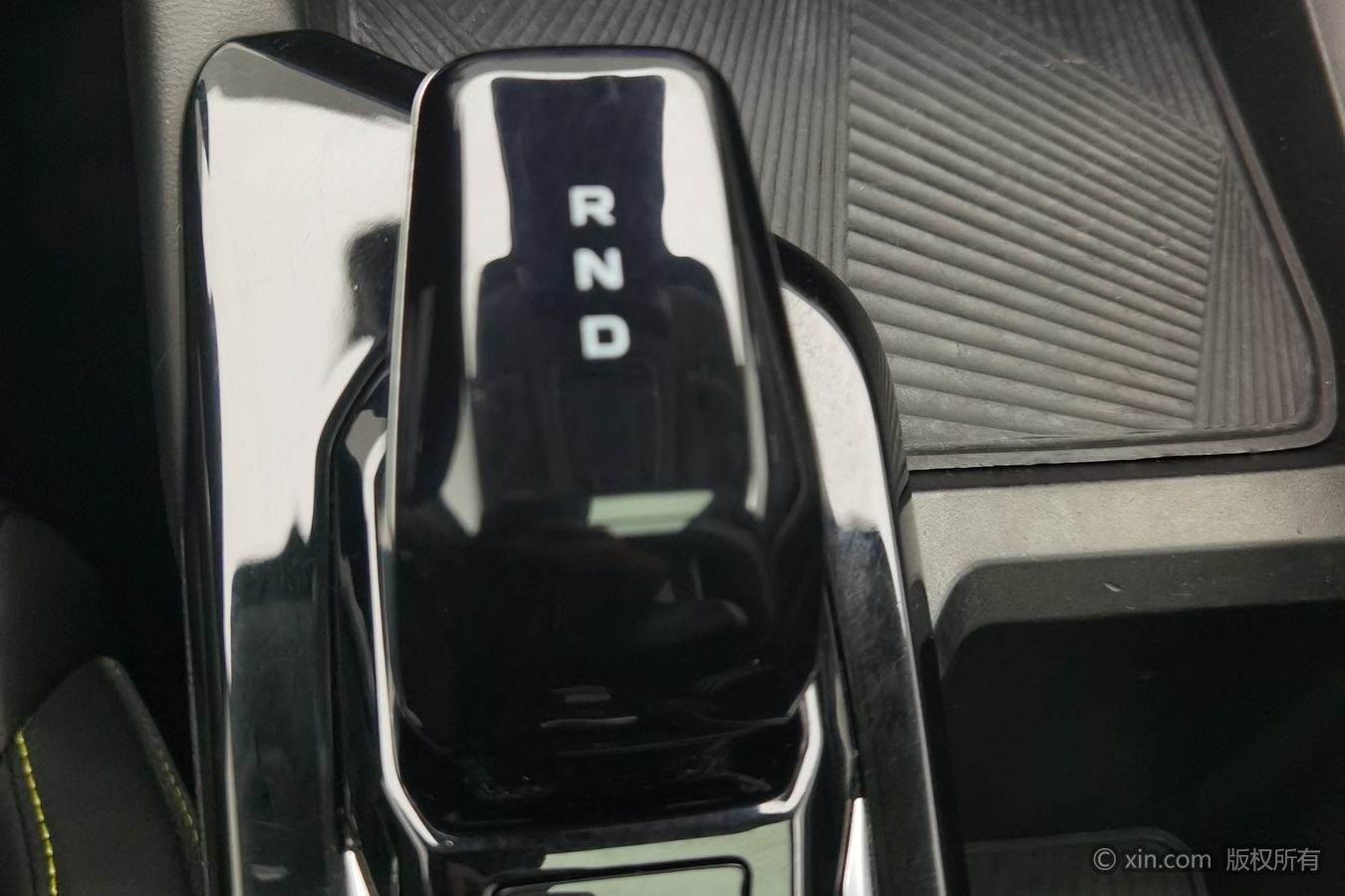 GEELY Coolray 2023 #14 GEELY Coolray 2023 car image #14