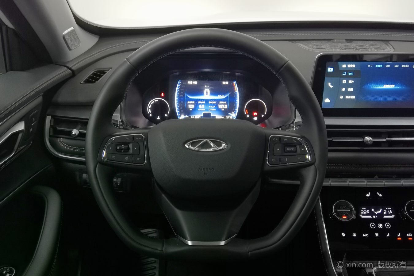 Chery Tiggo 8 2025 car image #11