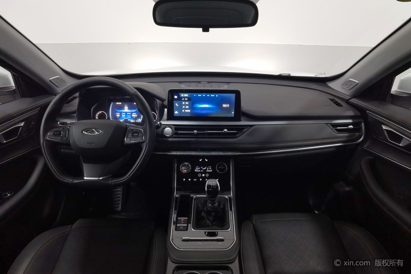 Chery Tiggo 8 2025 car image #12
