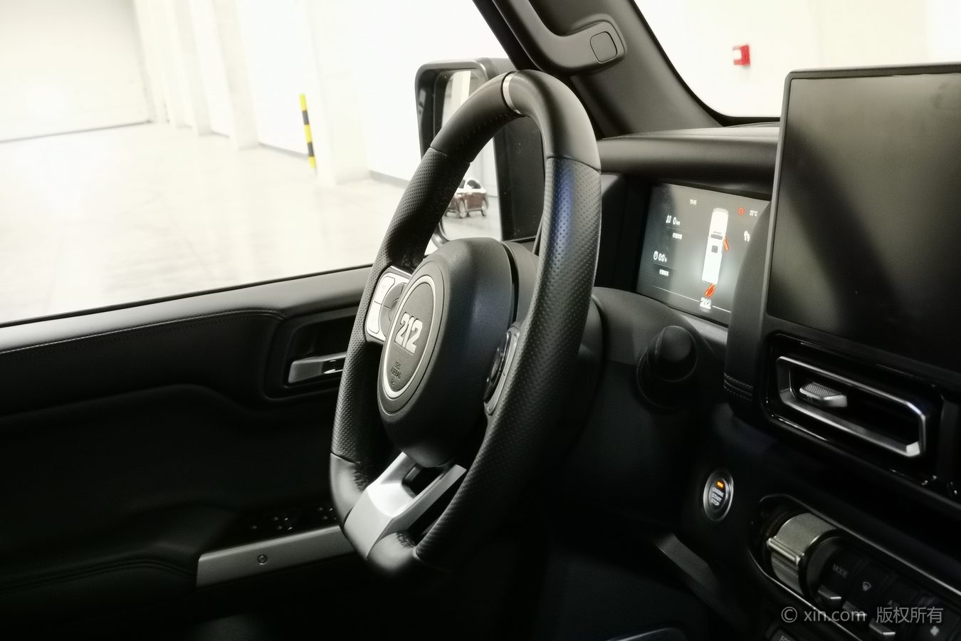 2025 #23 2025 imagen de coche #23