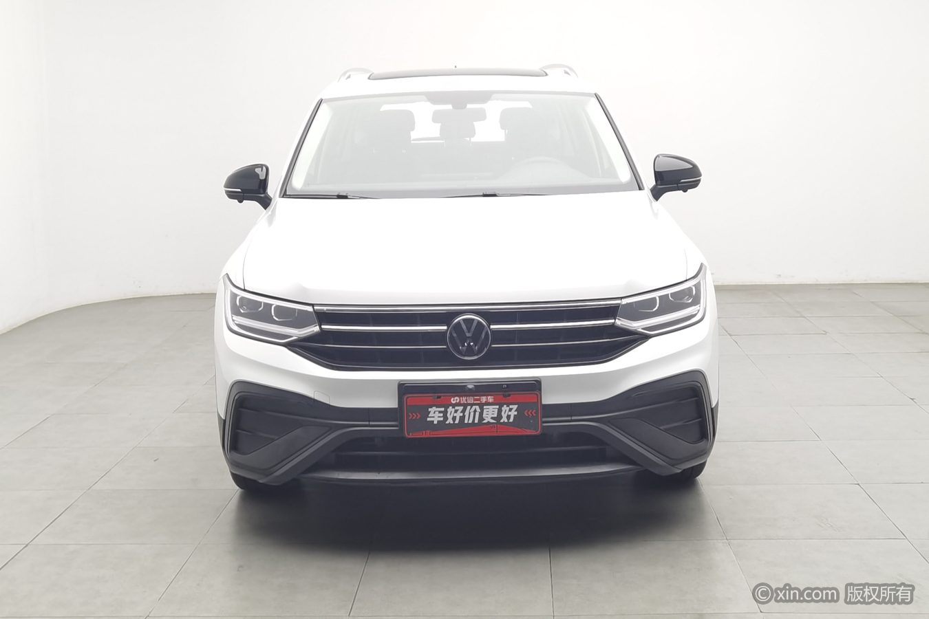 Volkswagen Tiguan L 2025 #4 Volkswagen Tiguan L 2025 car image #4