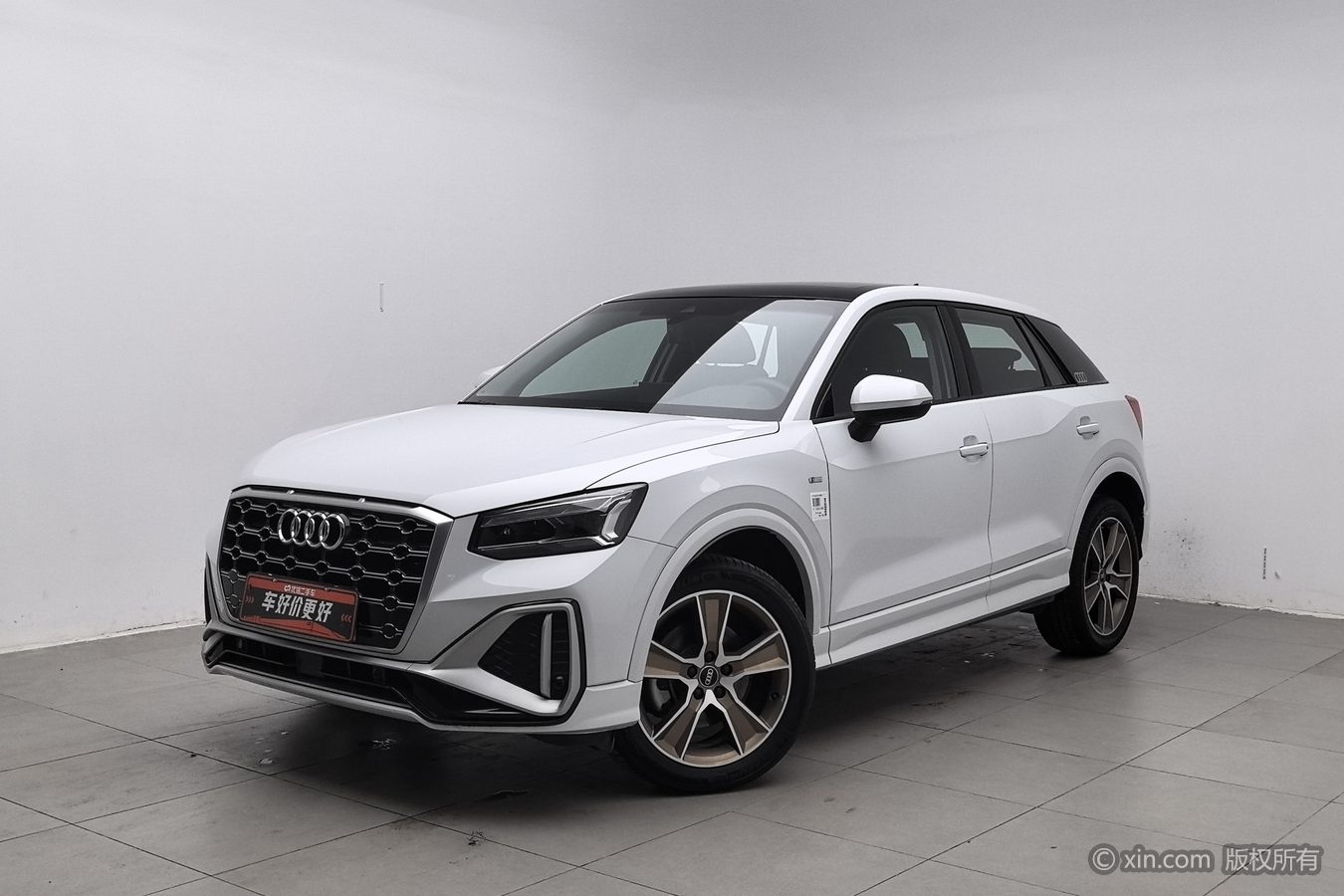 Audi Q2L 2023 #2 Audi Q2L 2023 car image #2