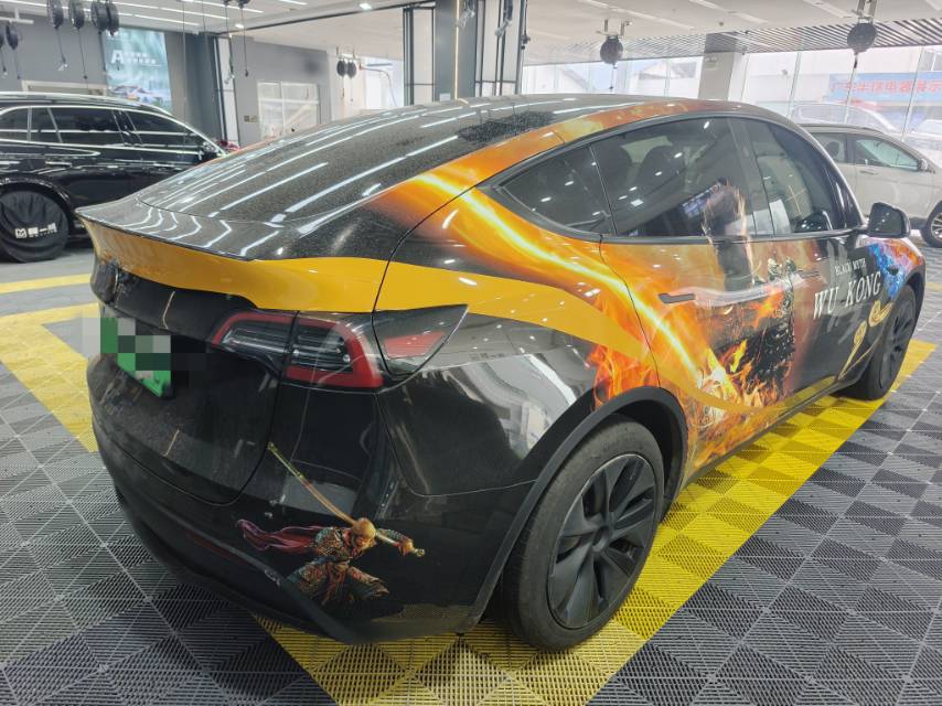 Tesla Model Y 2024 #11 Tesla Model Y 2024 car image #11