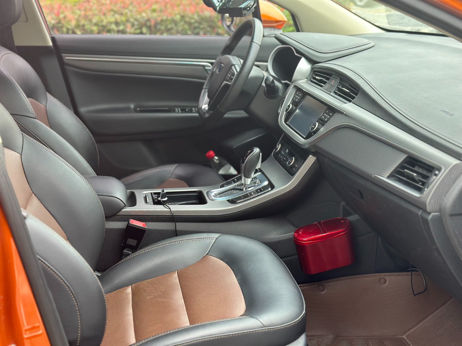 GEELY Emgrand GS 2016 car image #6