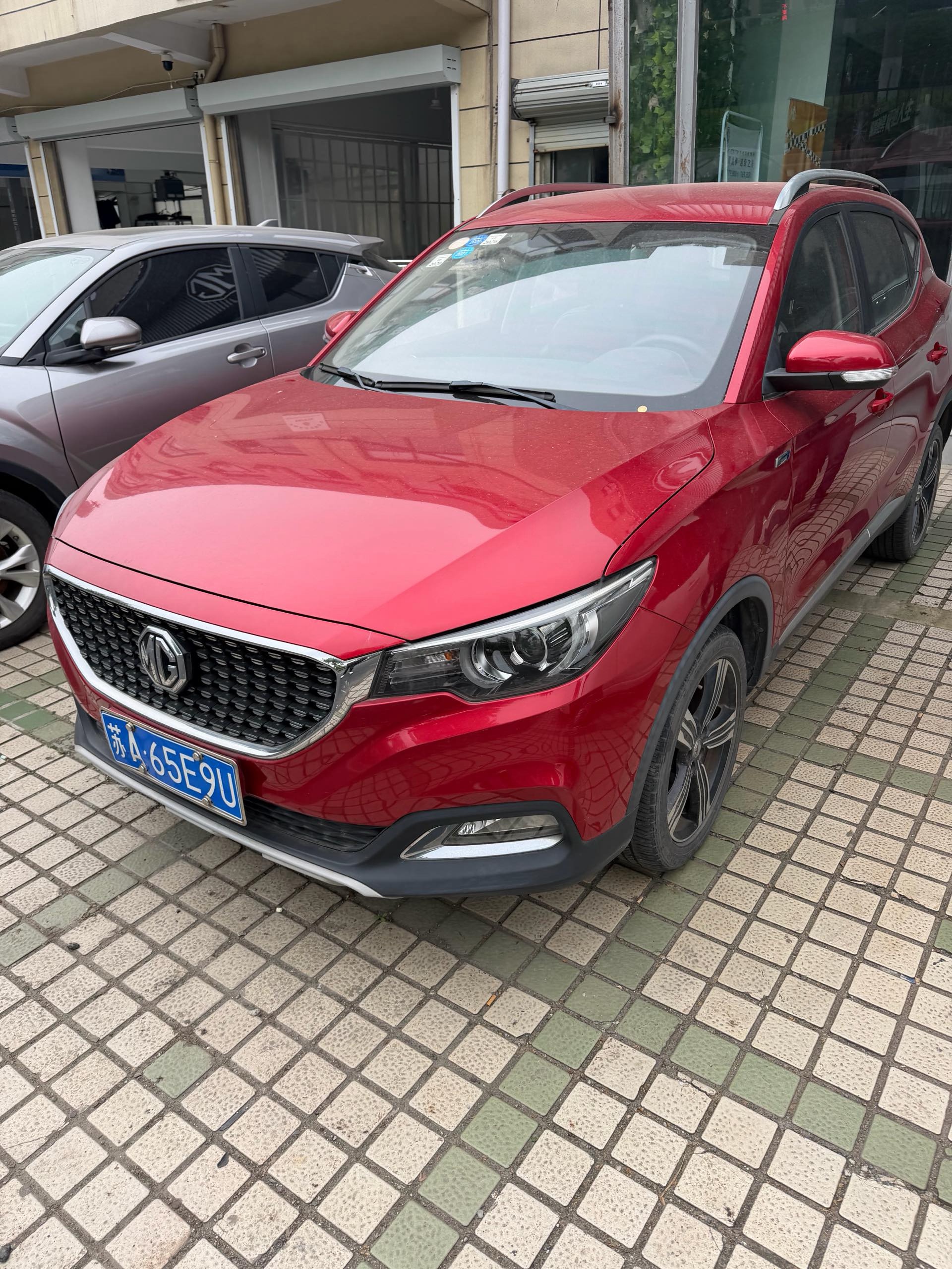 MG ZS 2018 MG ZS 2018 car image