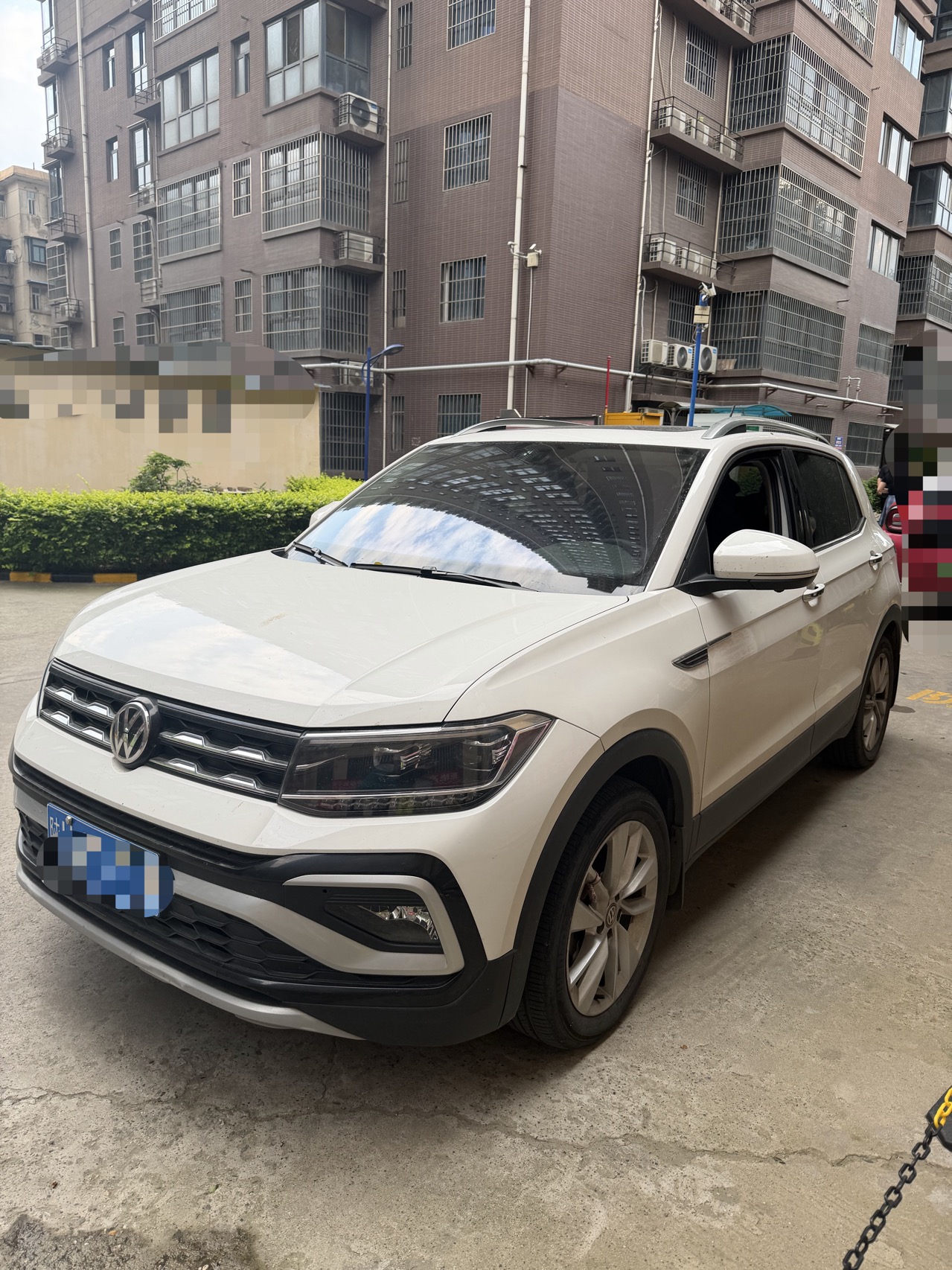 Volkswagen T-Cross 2020 car image 