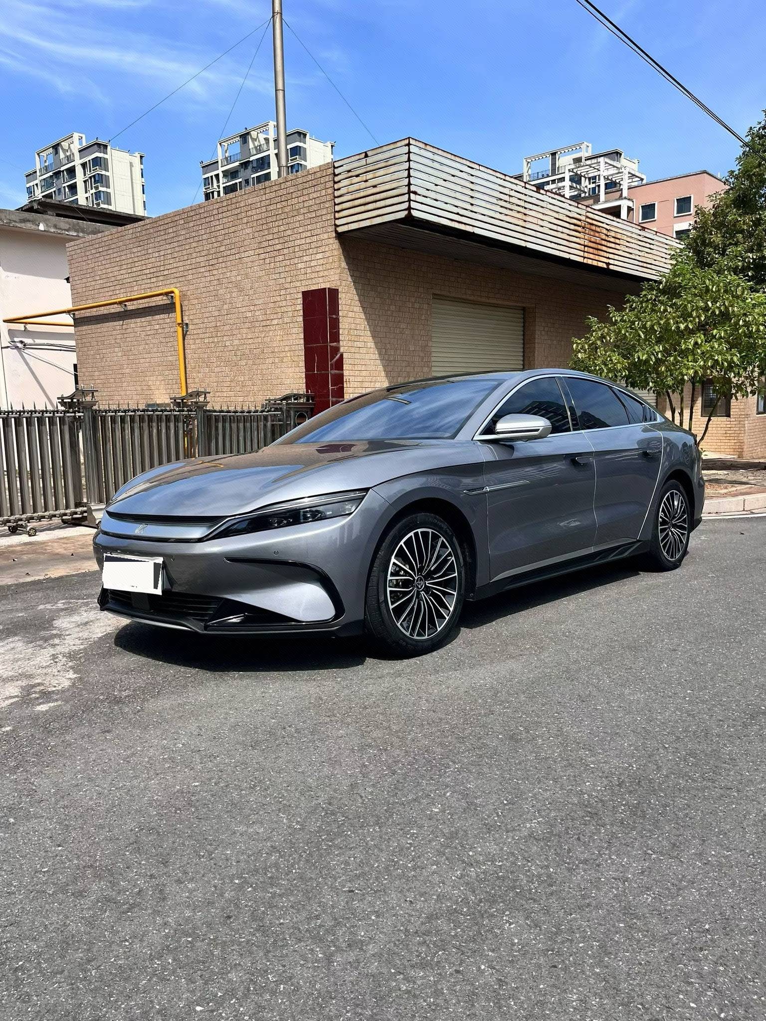 BYD Han 2024 BYD Han 2024 car image