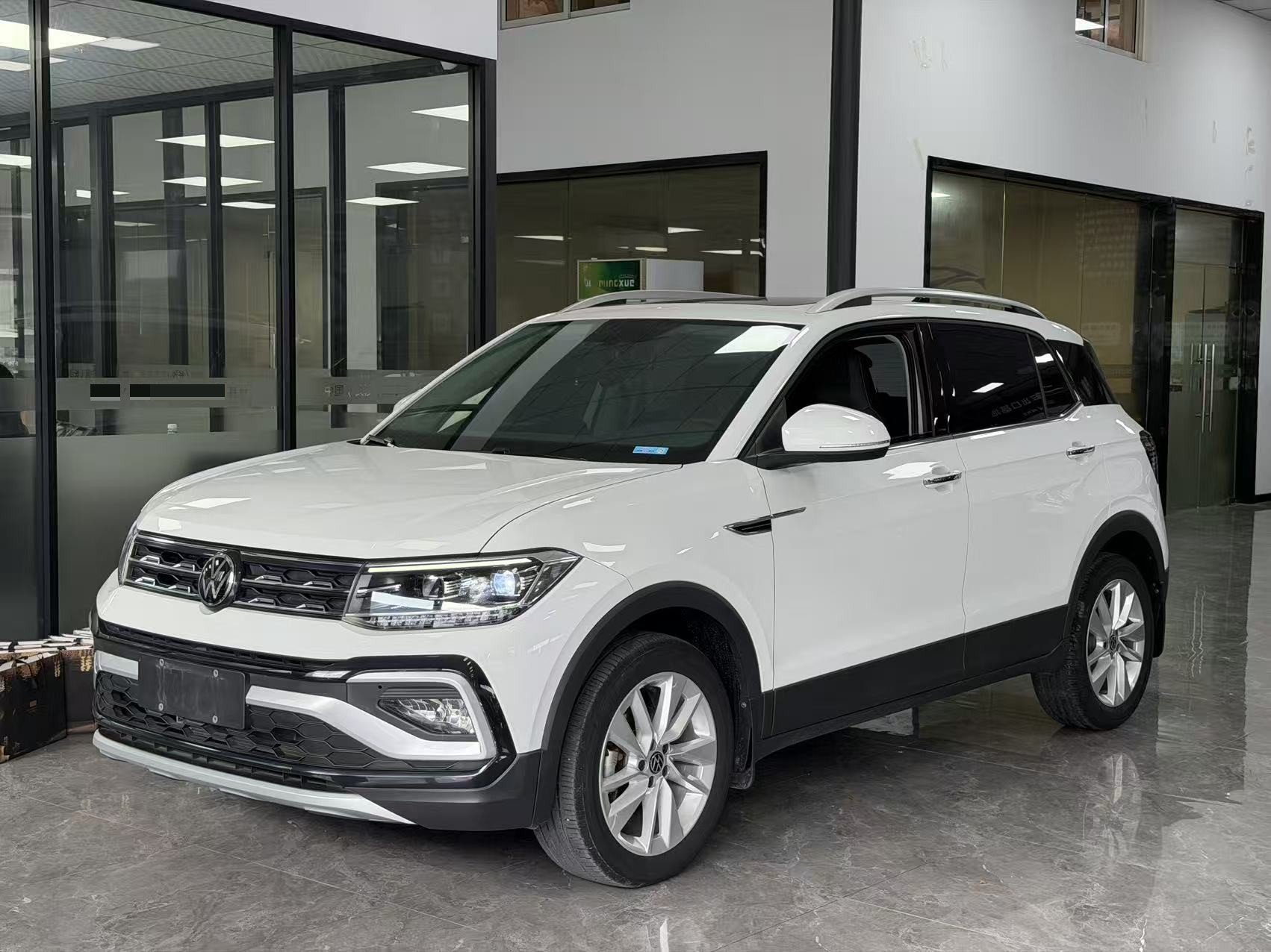 Volkswagen T-Cross 2022 Volkswagen T-Cross 2022 car image