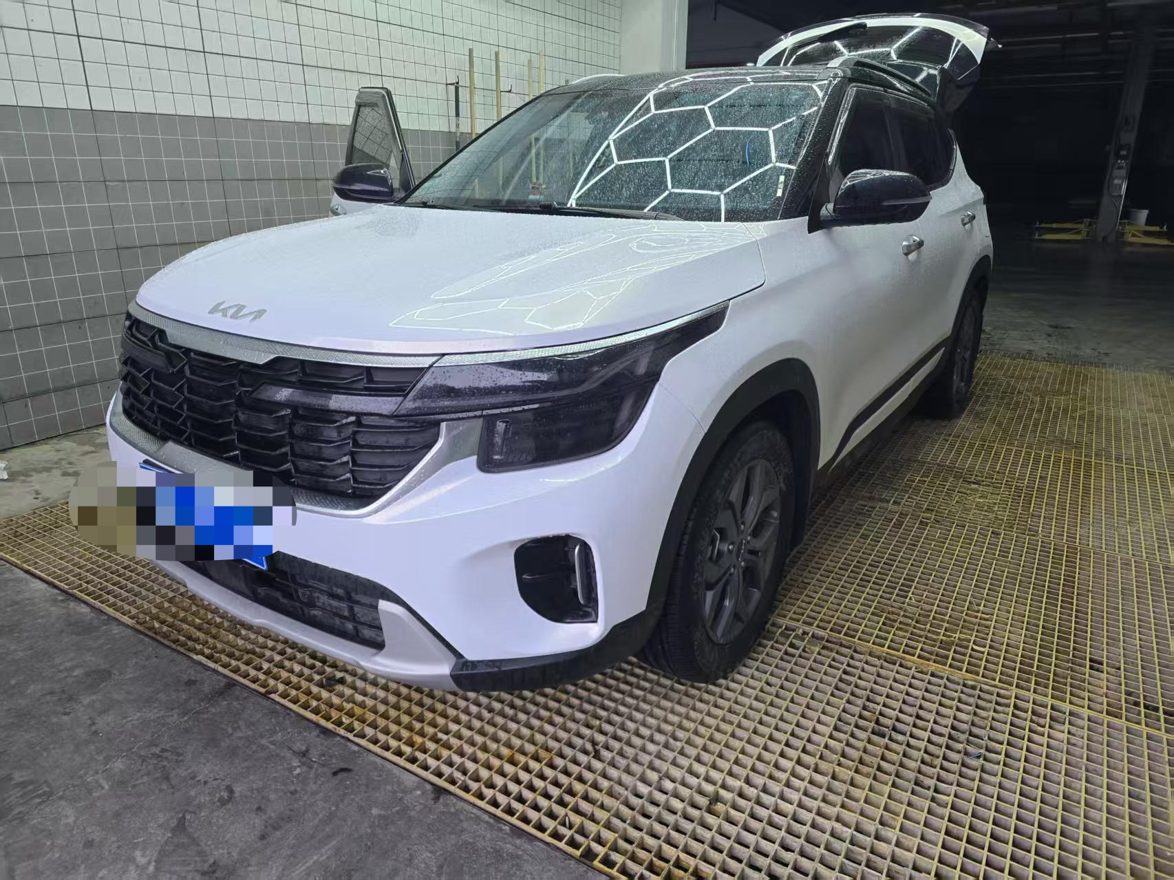 Kia Seltos 2023 car image 