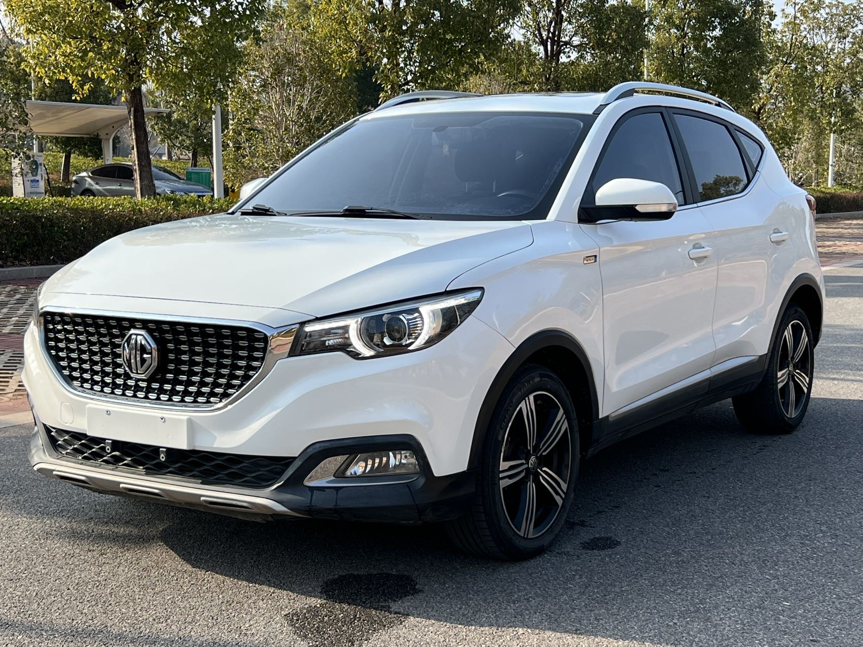 MG ZS 2019 MG ZS 2019 car image