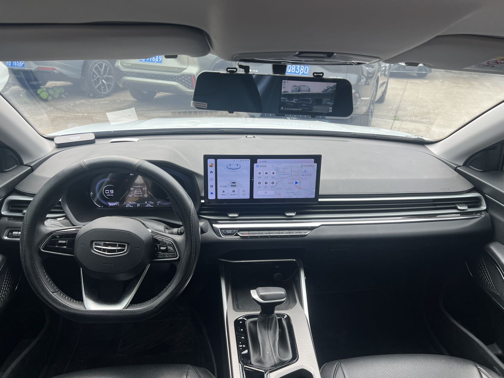 GEELY Emgrand 2023 imagem de carro #5