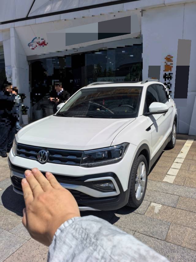 Volkswagen T-Cross 2020 car image 