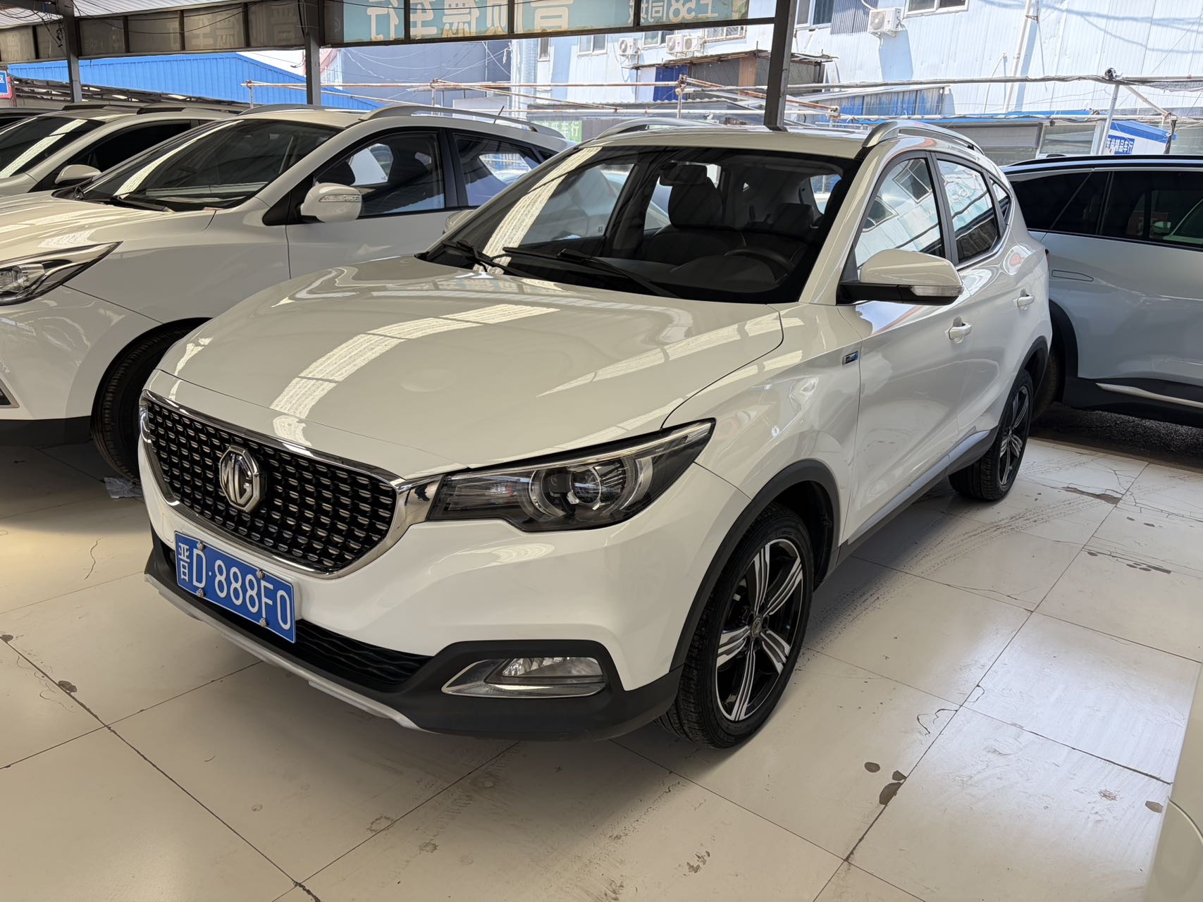 MG ZS 2018 MG ZS 2018 car image