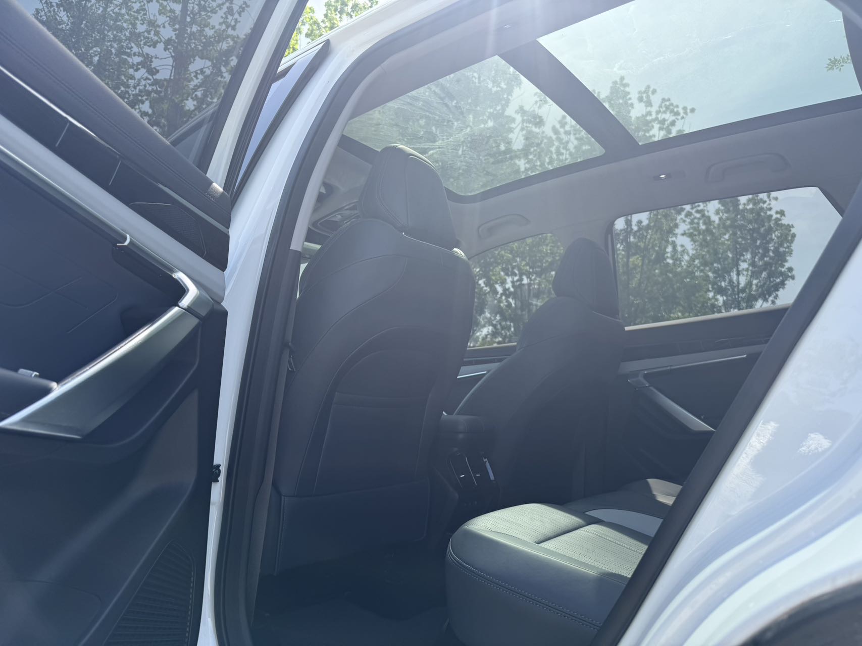 GEELY Boyue L 2024 #6 GEELY Boyue L 2024 صورة سيارة #6