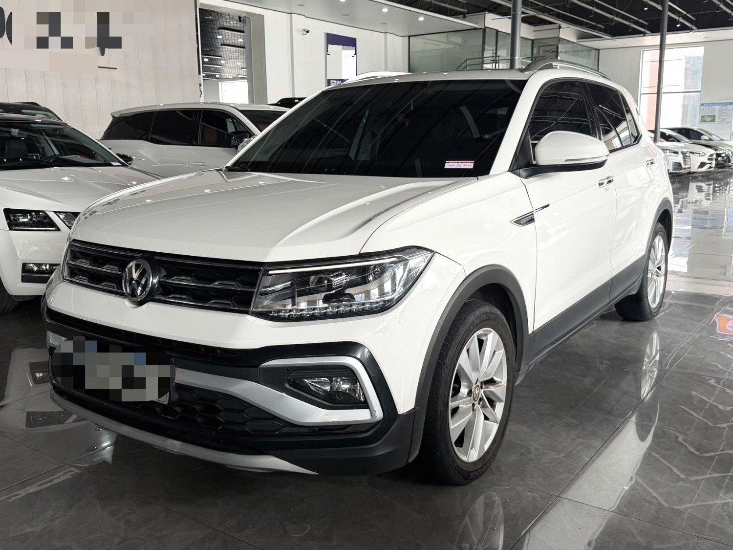 Volkswagen T-Cross 2021 immagine di auto 