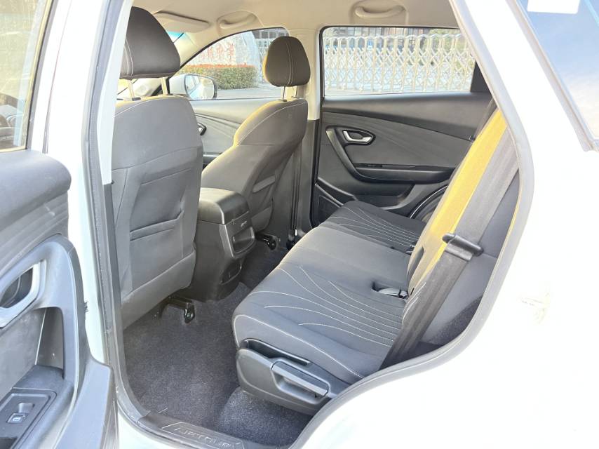 Jetour X70M 2020 #7 Jetour X70M 2020 car image #7
