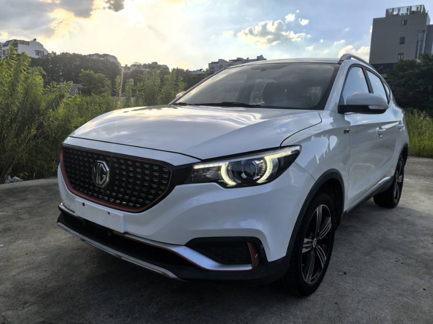 MG ZS 2017 immagine di auto 