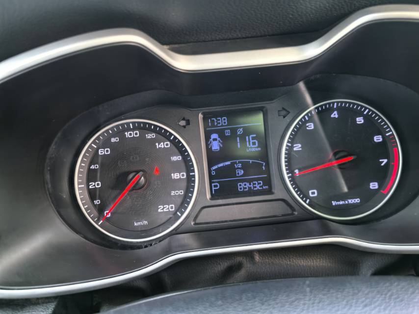 MG ZS 2017 imagem de carro #12