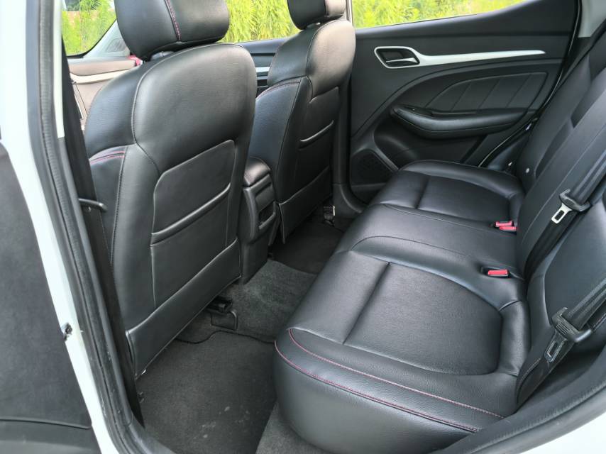 MG ZS 2017 imagem de carro #8