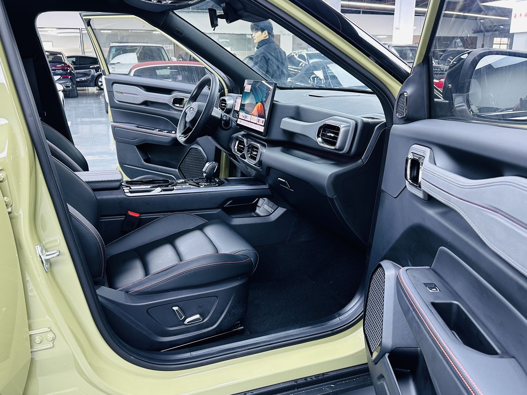 GEELY Cowboy 2025 car image #6