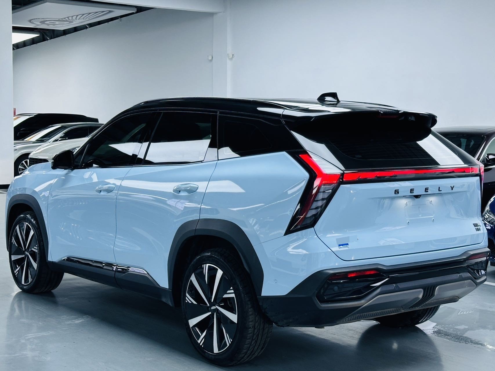 GEELY Boyue L 2023 car image #7