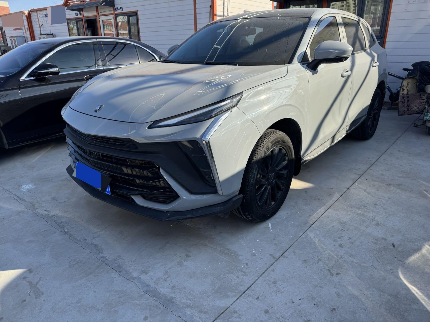 Forthing T5 EVO 2024 汽车图片 