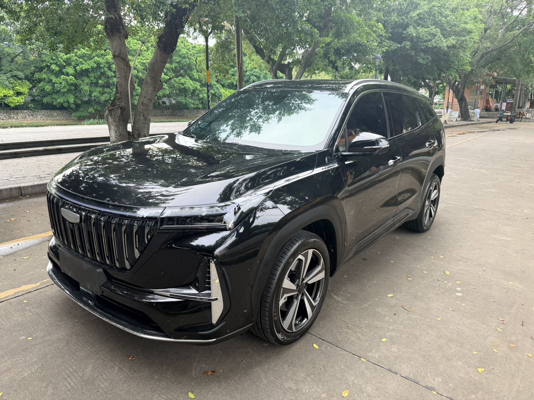 GEELY Boyue L 2025 car image 