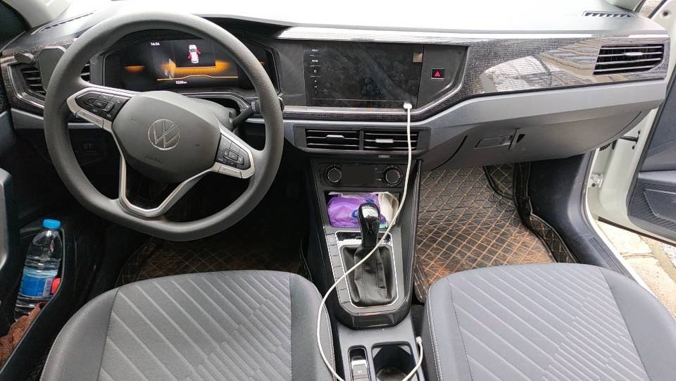 Volkswagen Lavida 2026 car image #4