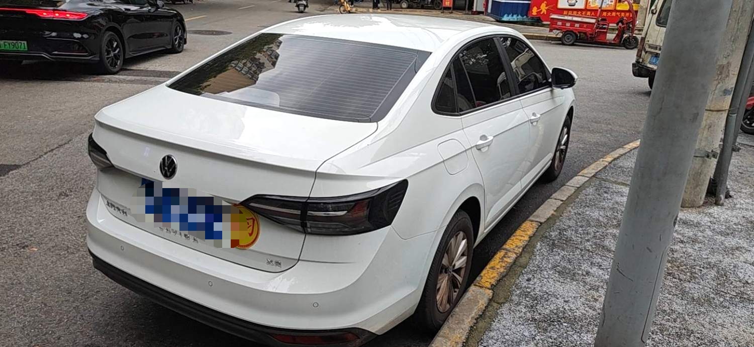 Volkswagen Lavida 2026 car image #7