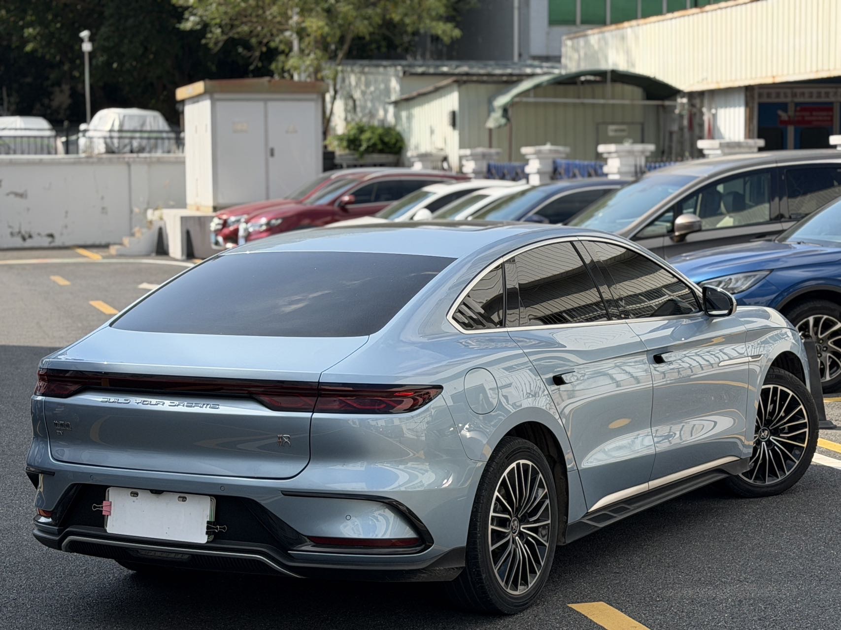 BYD Han 2024 #9 BYD Han 2024 изображение автомобиля #9