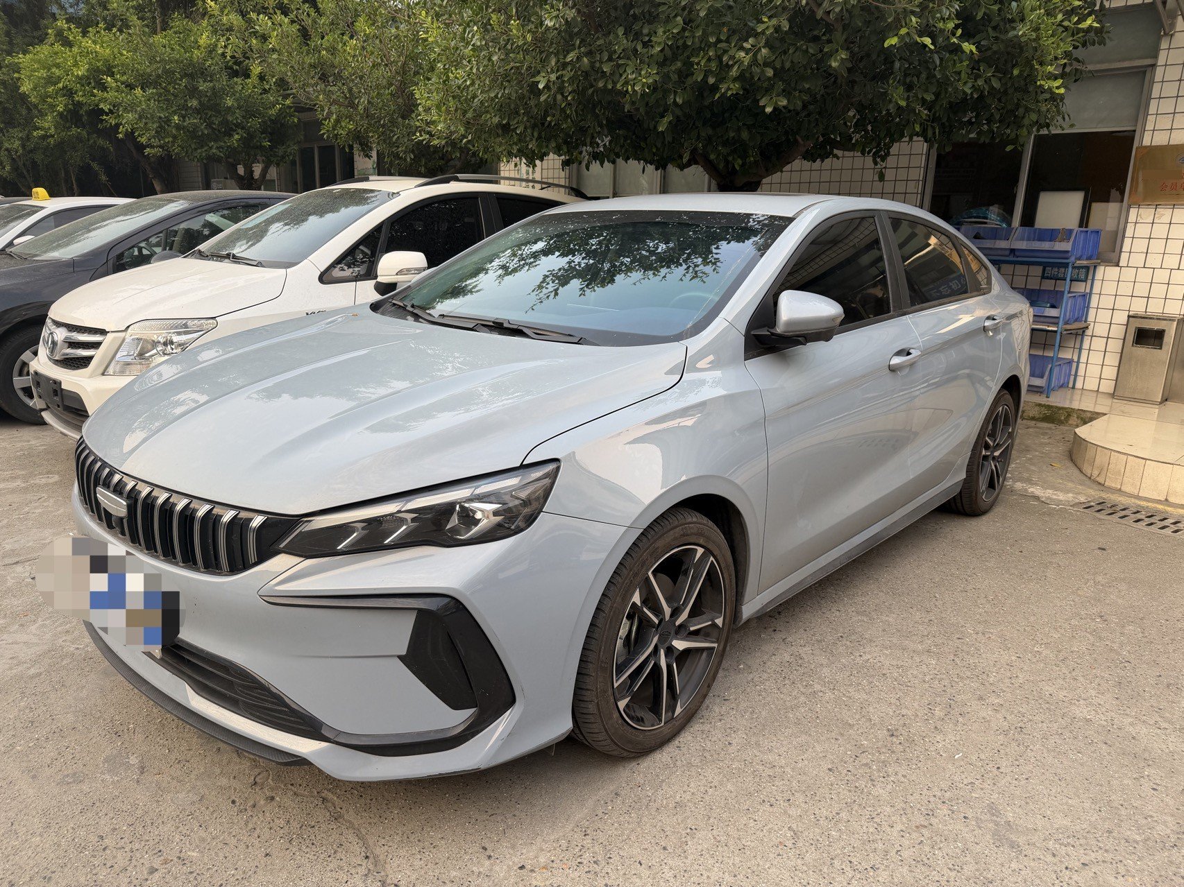 GEELY Binray 2025 immagine di auto 