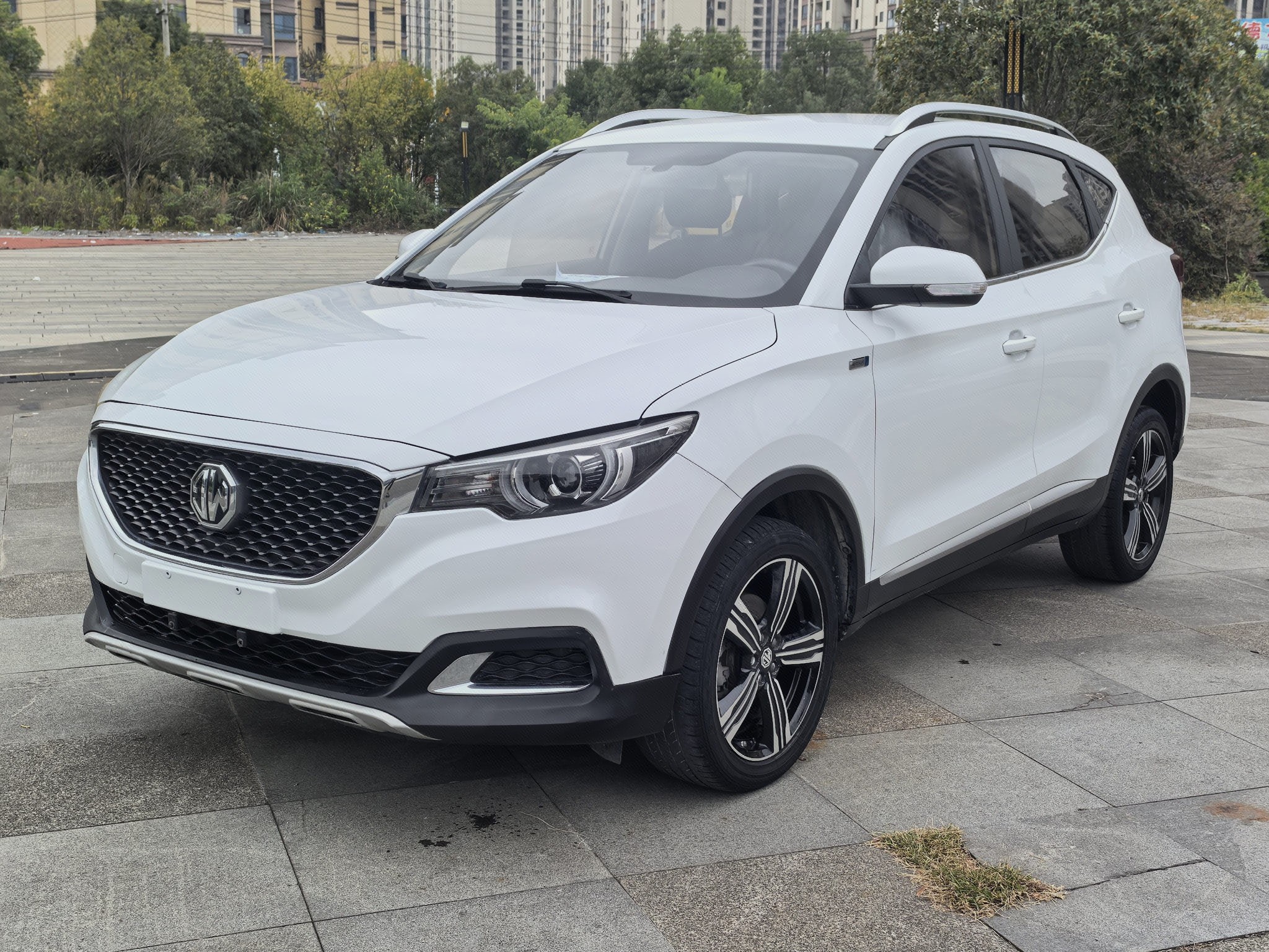 MG ZS 2019 car image 