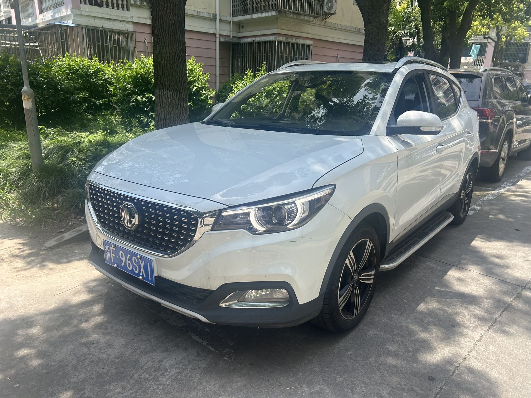 MG ZS 2019 car image 