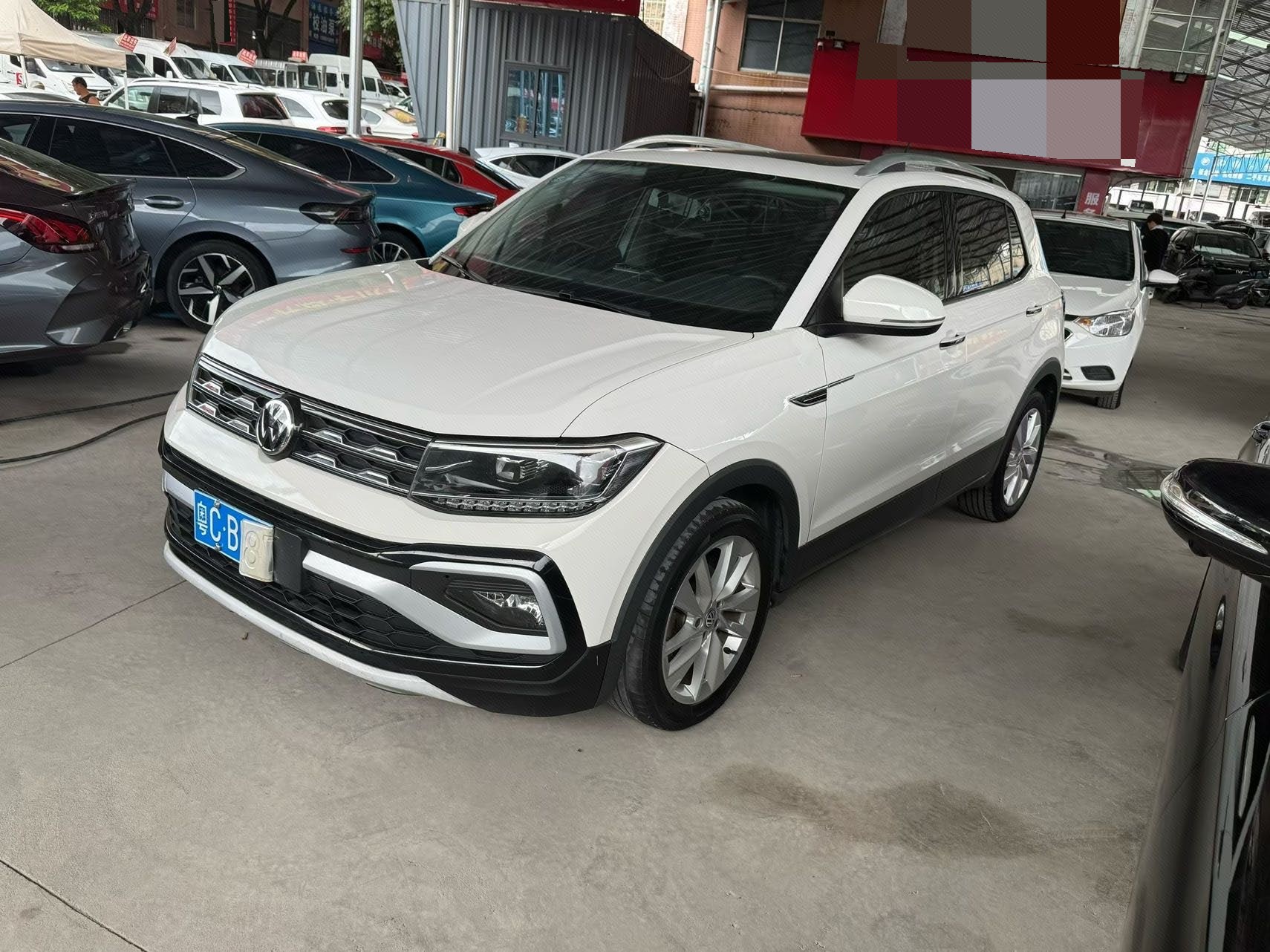 2020 2020 immagine di auto