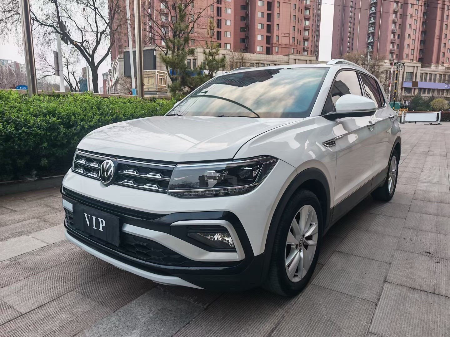 Volkswagen T-Cross 2020 Volkswagen T-Cross 2020 car image