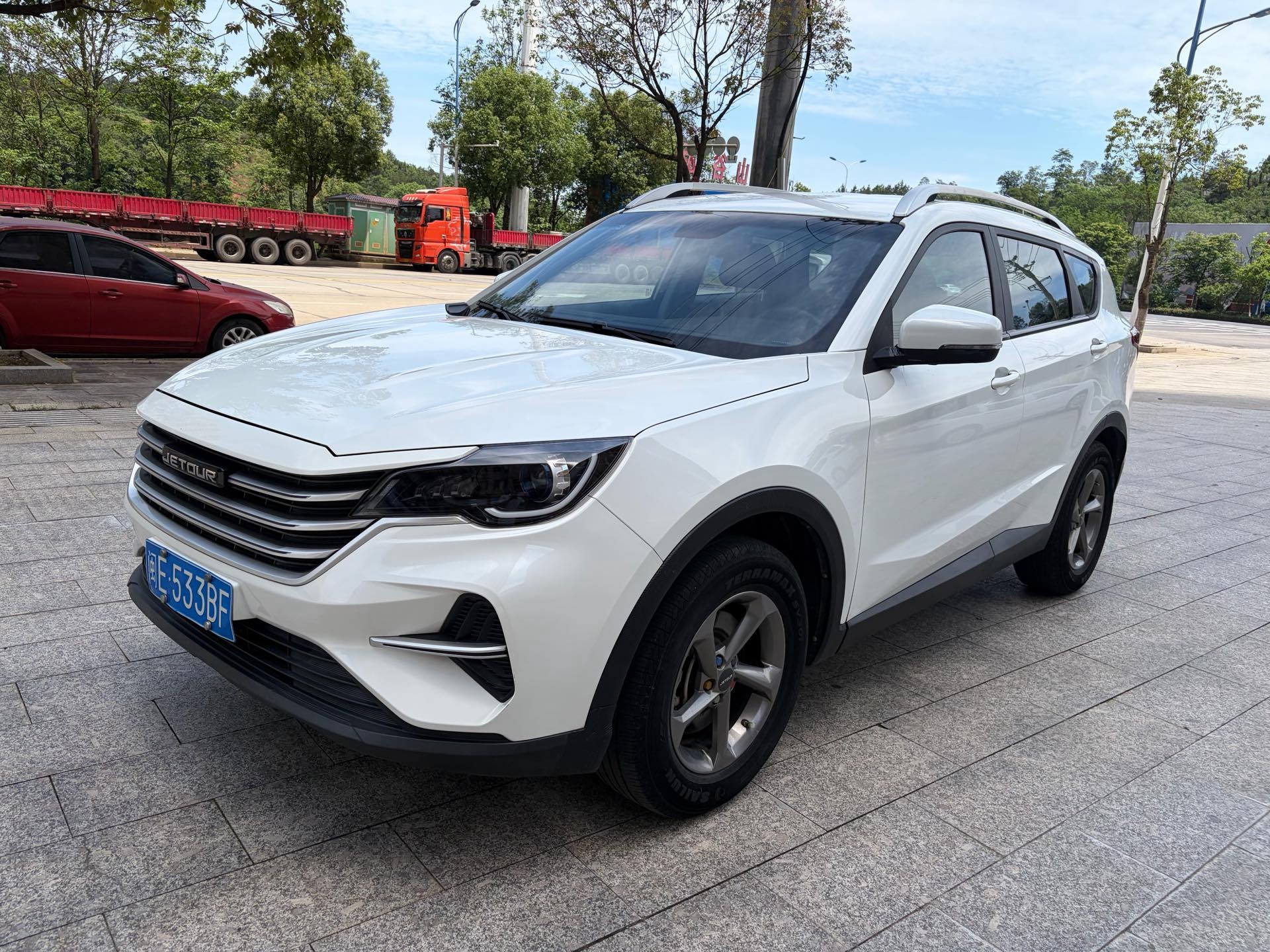 Jetour X70M 2020 Jetour X70M 2020 car image