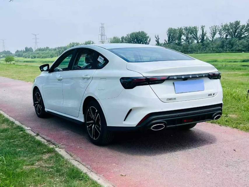 GEELY Binray 2026 car image #6