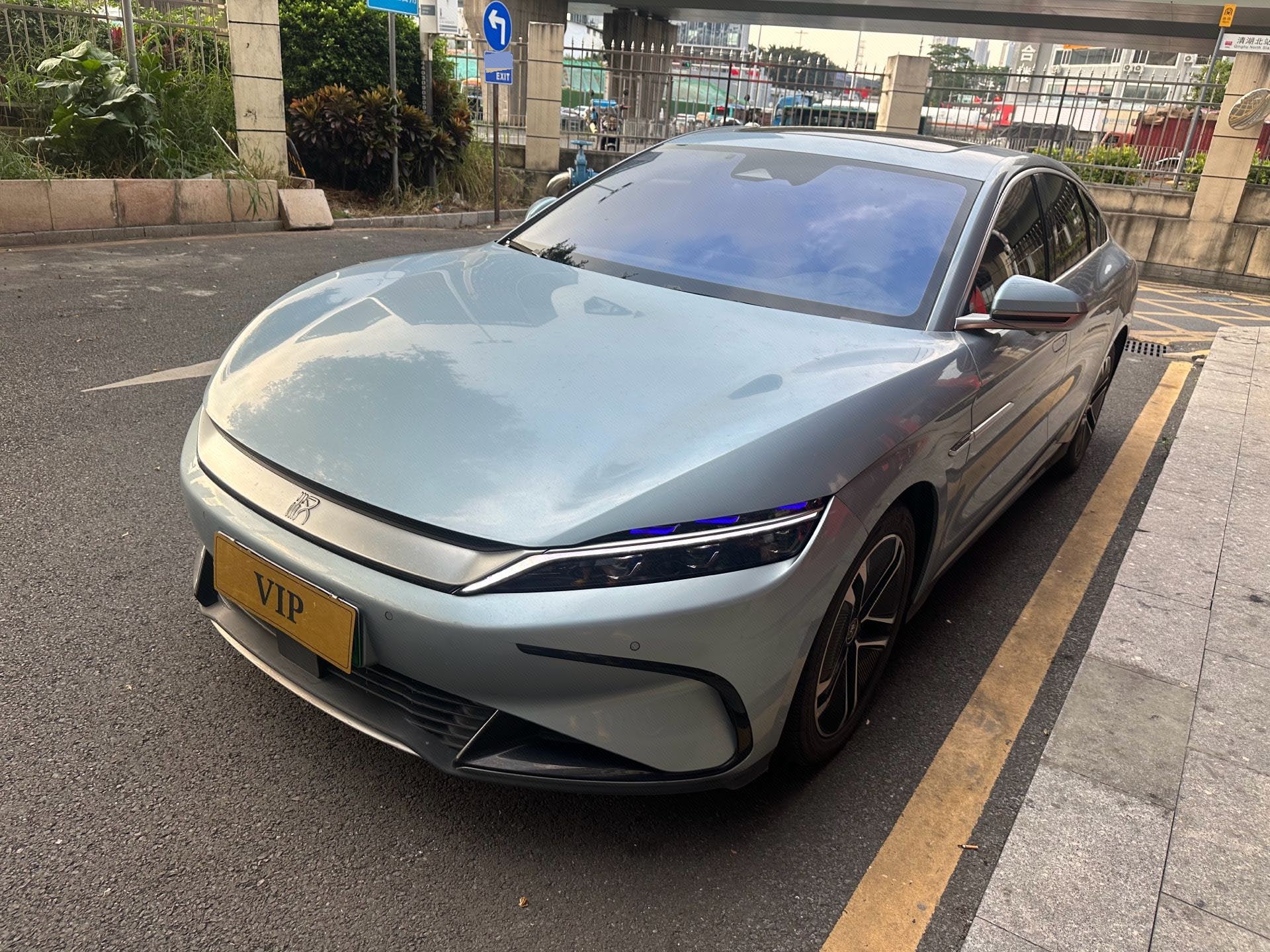 BYD Han 2024 BYD Han 2024 car image