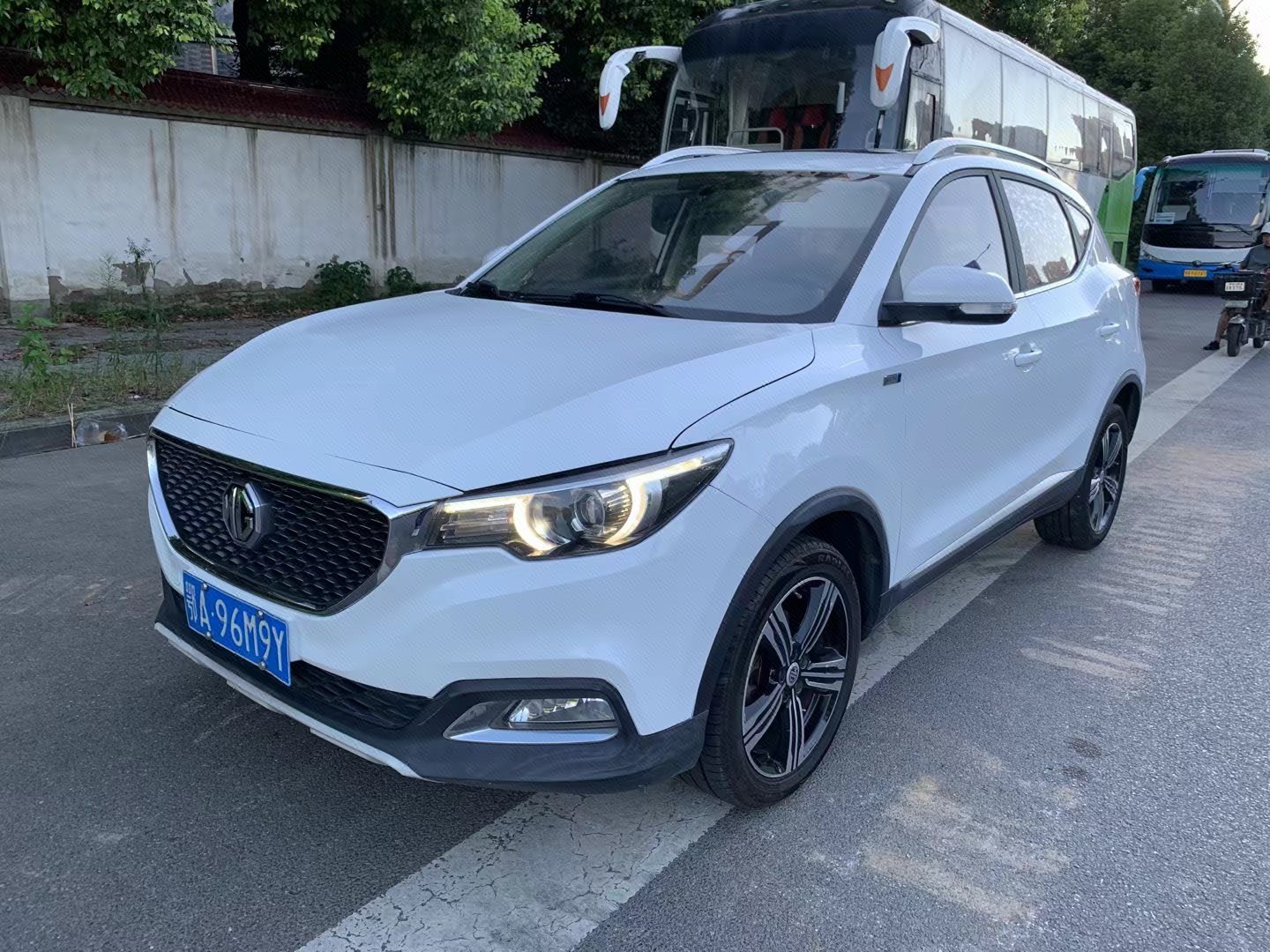 MG ZS 2017 MG ZS 2017 car image