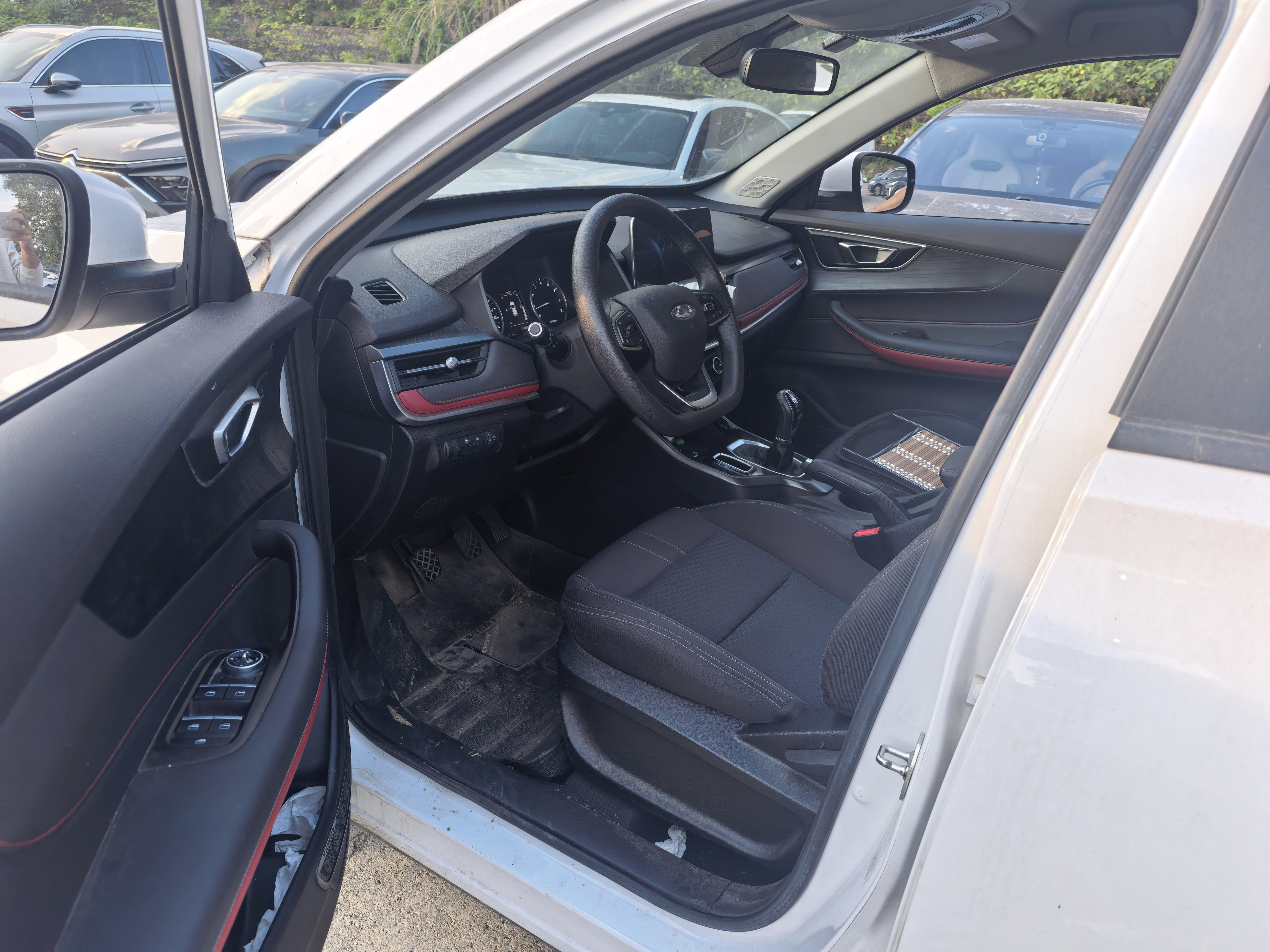 Chery Tiggo 5x 2024 immagine di auto 
