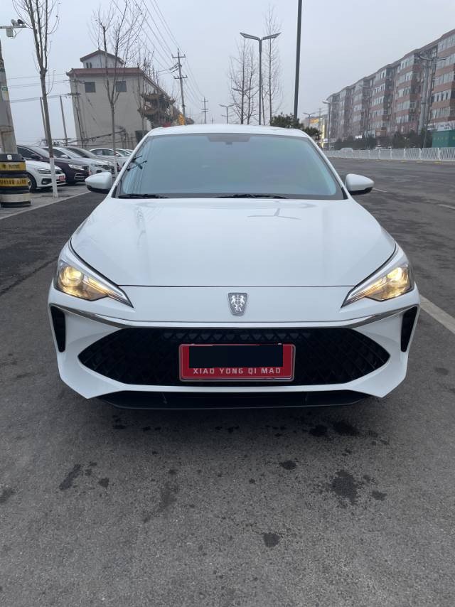 Roewe i5 2024 #2 Roewe i5 2024 car image #2