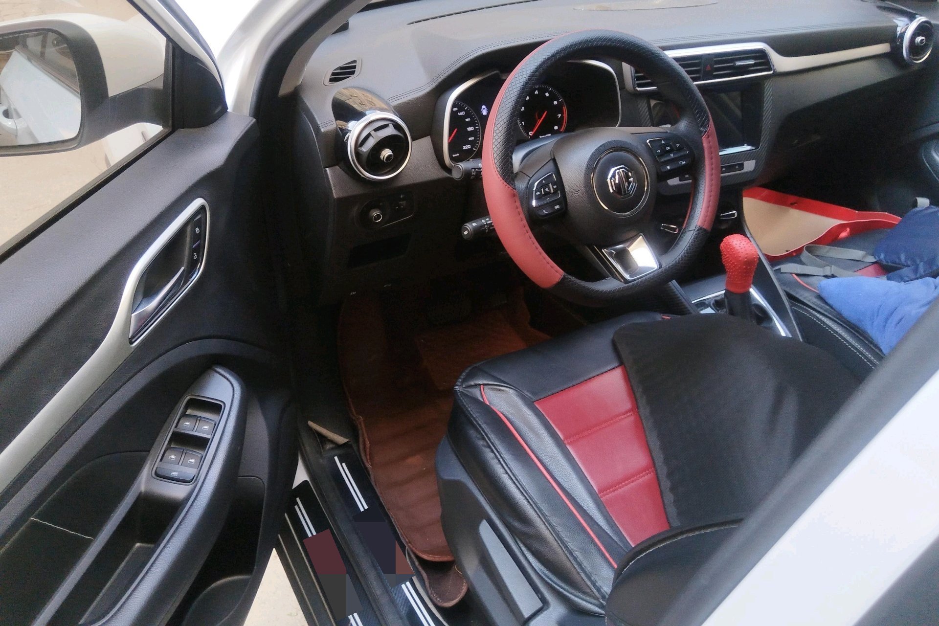 MG ZS 2018 #5 MG ZS 2018 car image #5