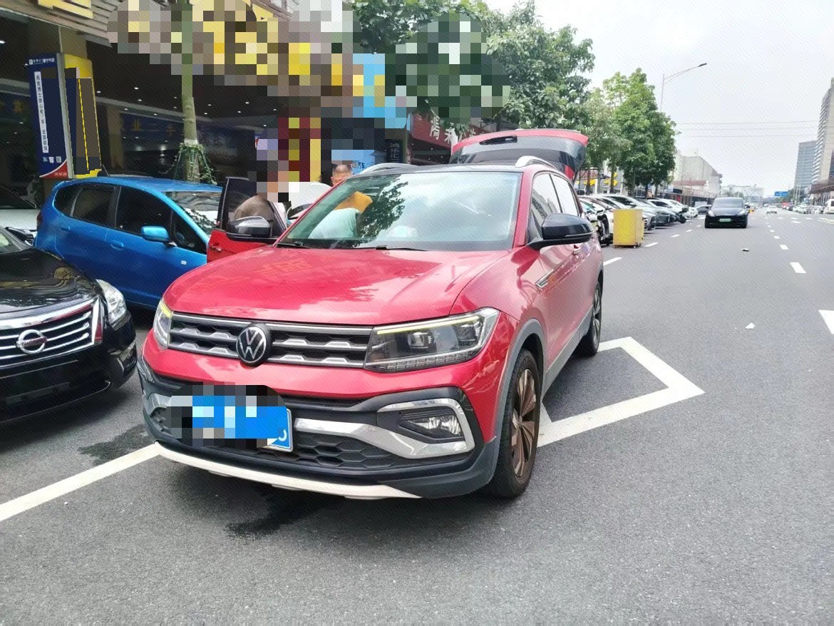Volkswagen T-Cross 2021 Volkswagen T-Cross 2021 immagine di auto