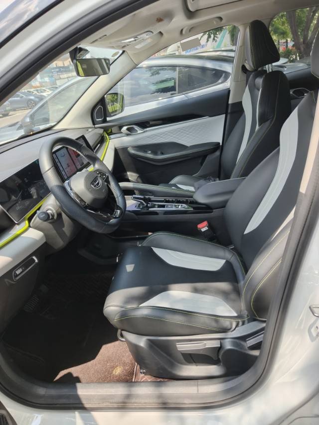 GEELY Coolray 2023 #3 GEELY Coolray 2023 car image #3