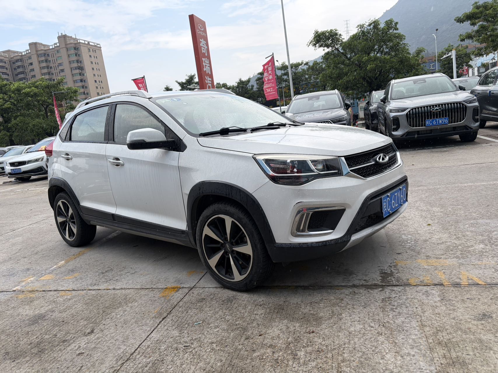 Chery Tiggo 3x 2018 car image #3